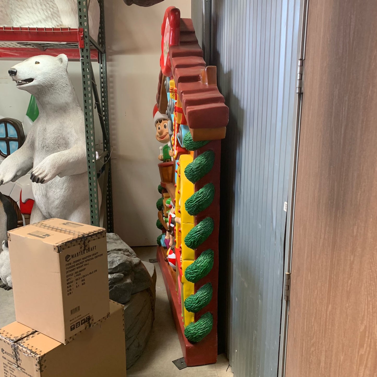 Elves Toy Factory Workshop Backdrop Statue