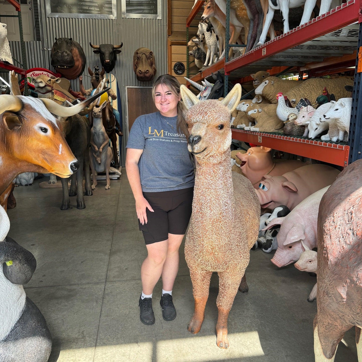 Alpaca Statue