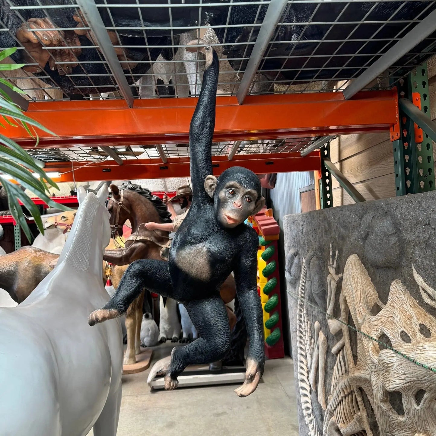 Hanging Monkey Statue A0188-080079-H
