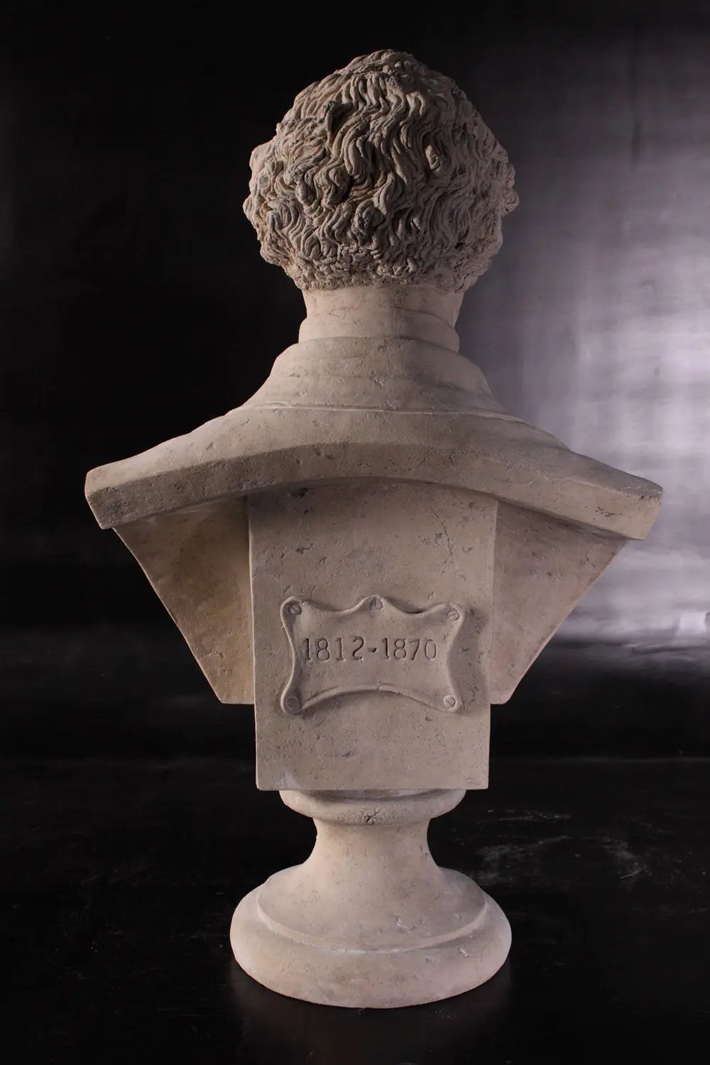 Charles Dickens Stone Bust Statue M0133-090054-H