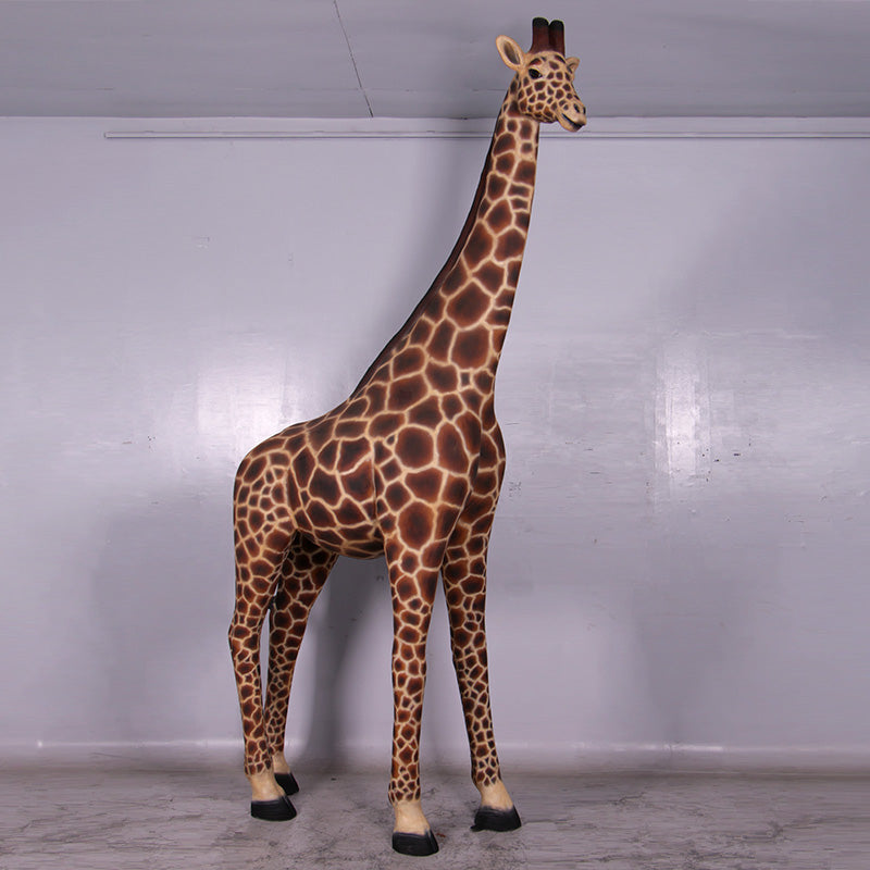 Young Adult Giraffe Statue