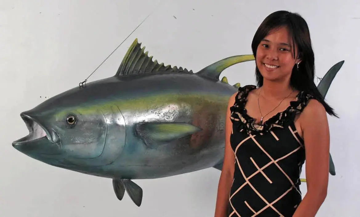 Hanging Yellow Fin Tuna Statue A0247-100076-H