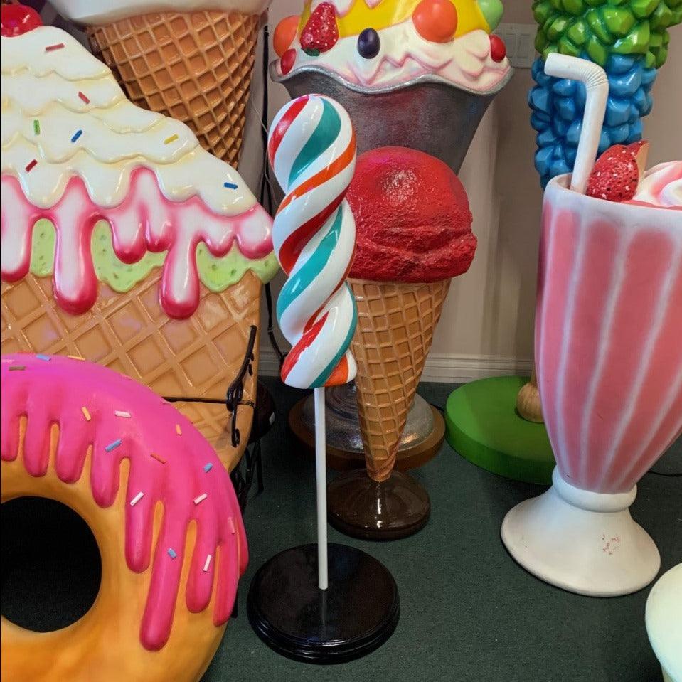 Small Twist Lollipop Statue