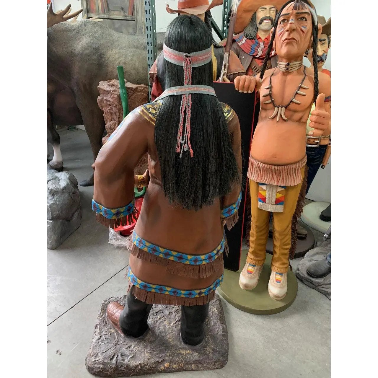 Indian Native American Woman Statue LS055-1183-A