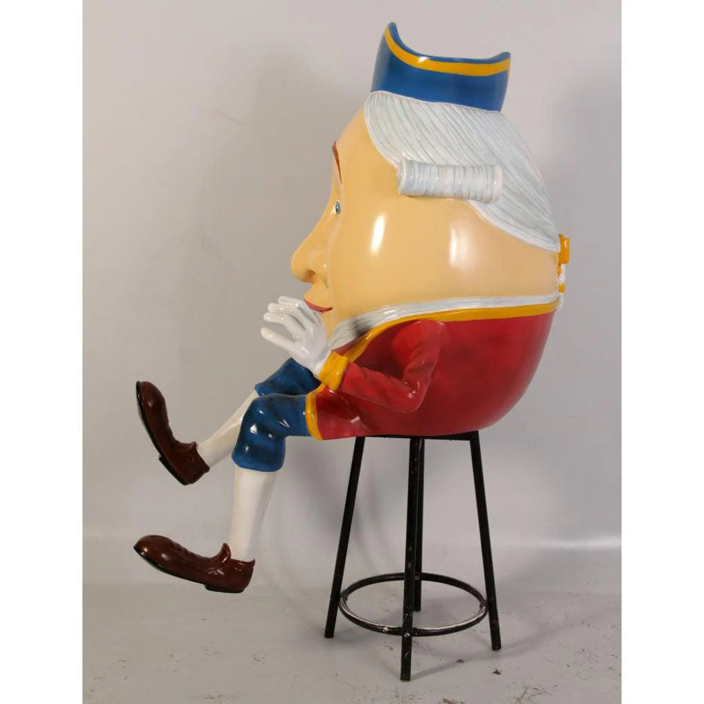 Humpty Dumpty Statue