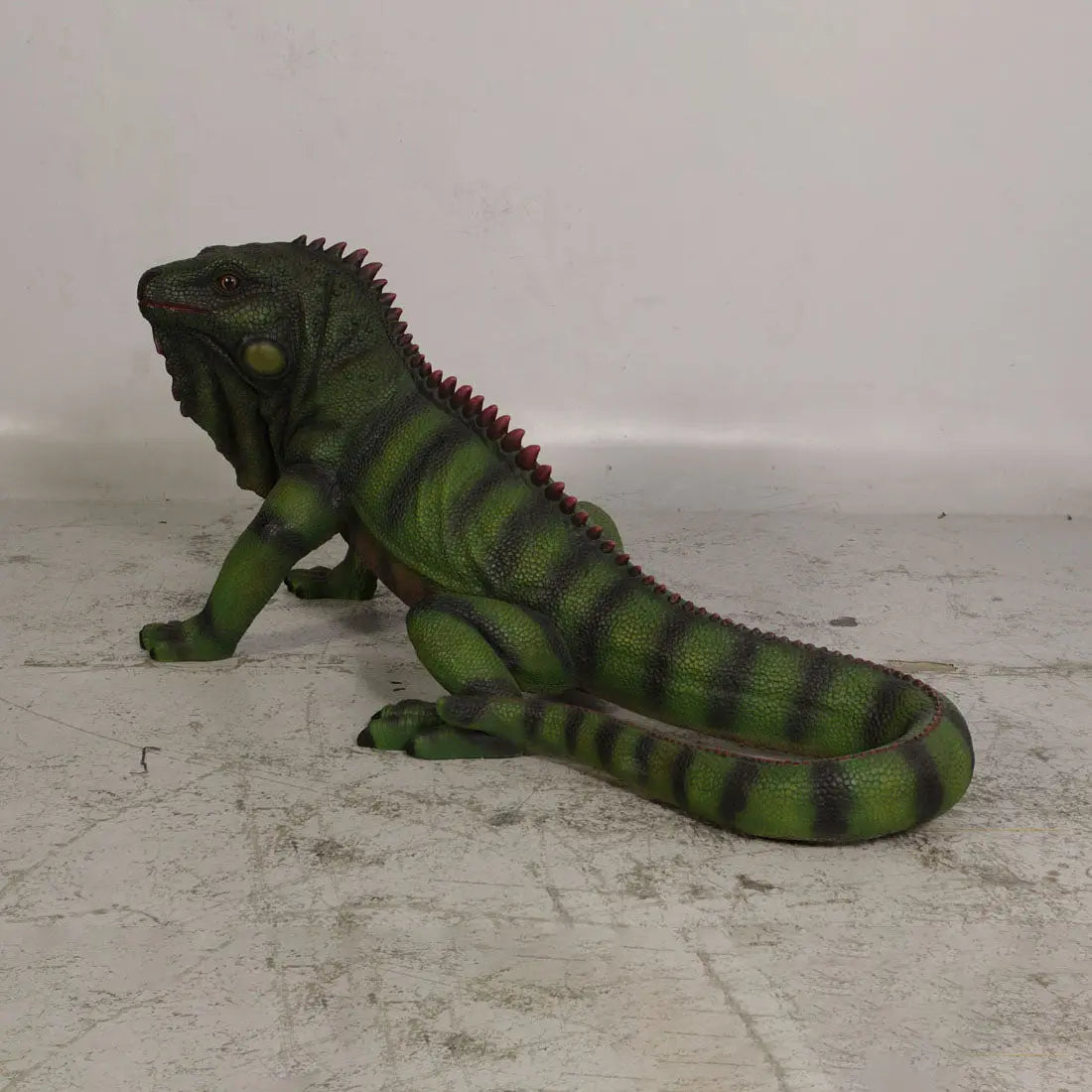 Iguana Life Size Statue A0897-120080-H