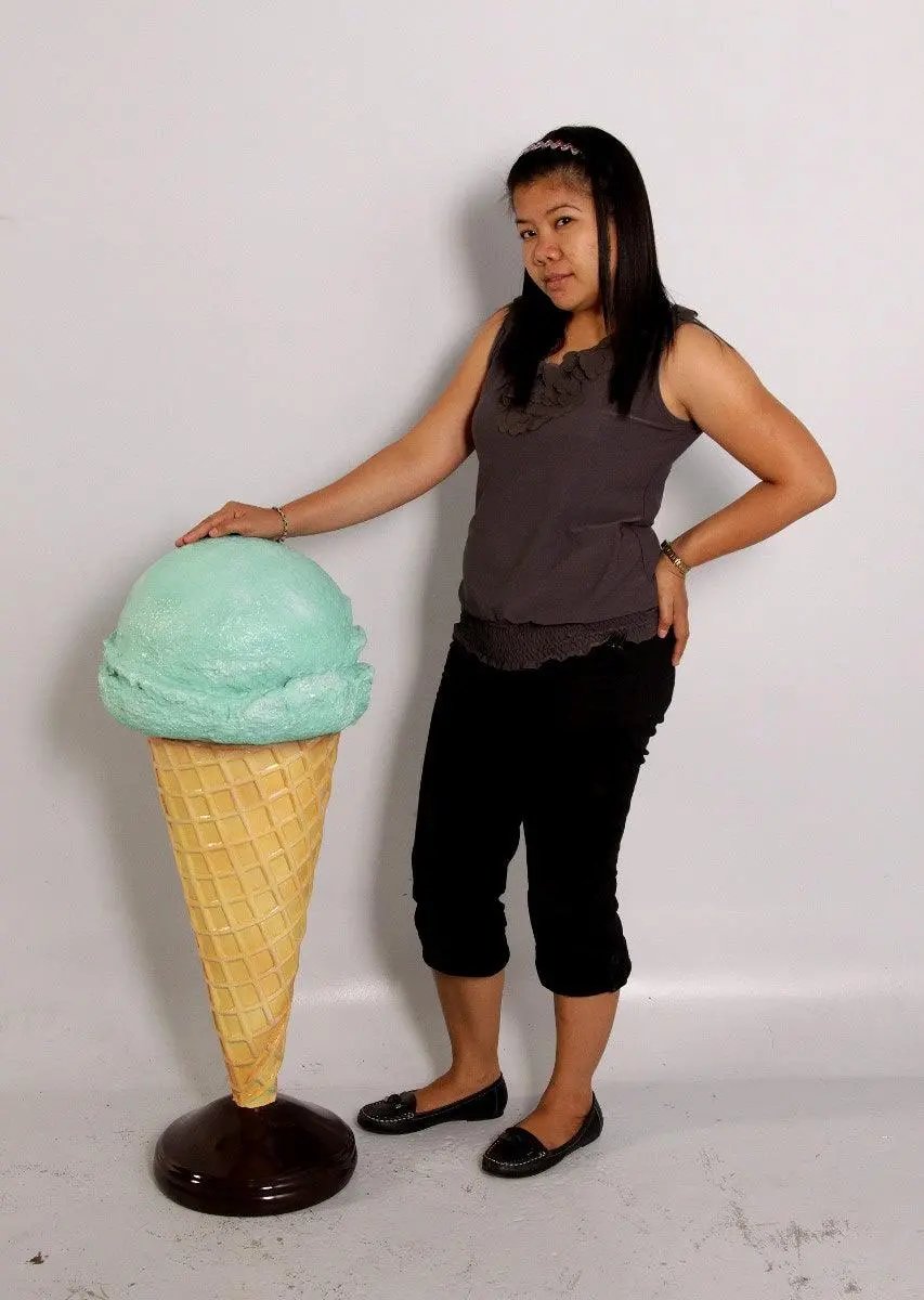 Mint Green One Scoop Ice Cream Statue R0194M-130017-H