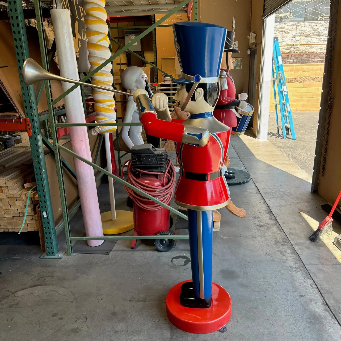 Red Trumpet Toy Soldier Statue S0056-140007-H