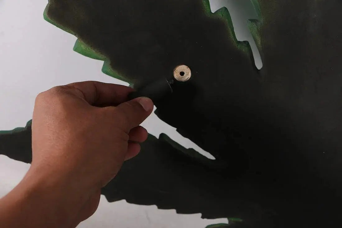 Cannabis Marijuana Weed Leaf Wall Decor M0119-150020-H