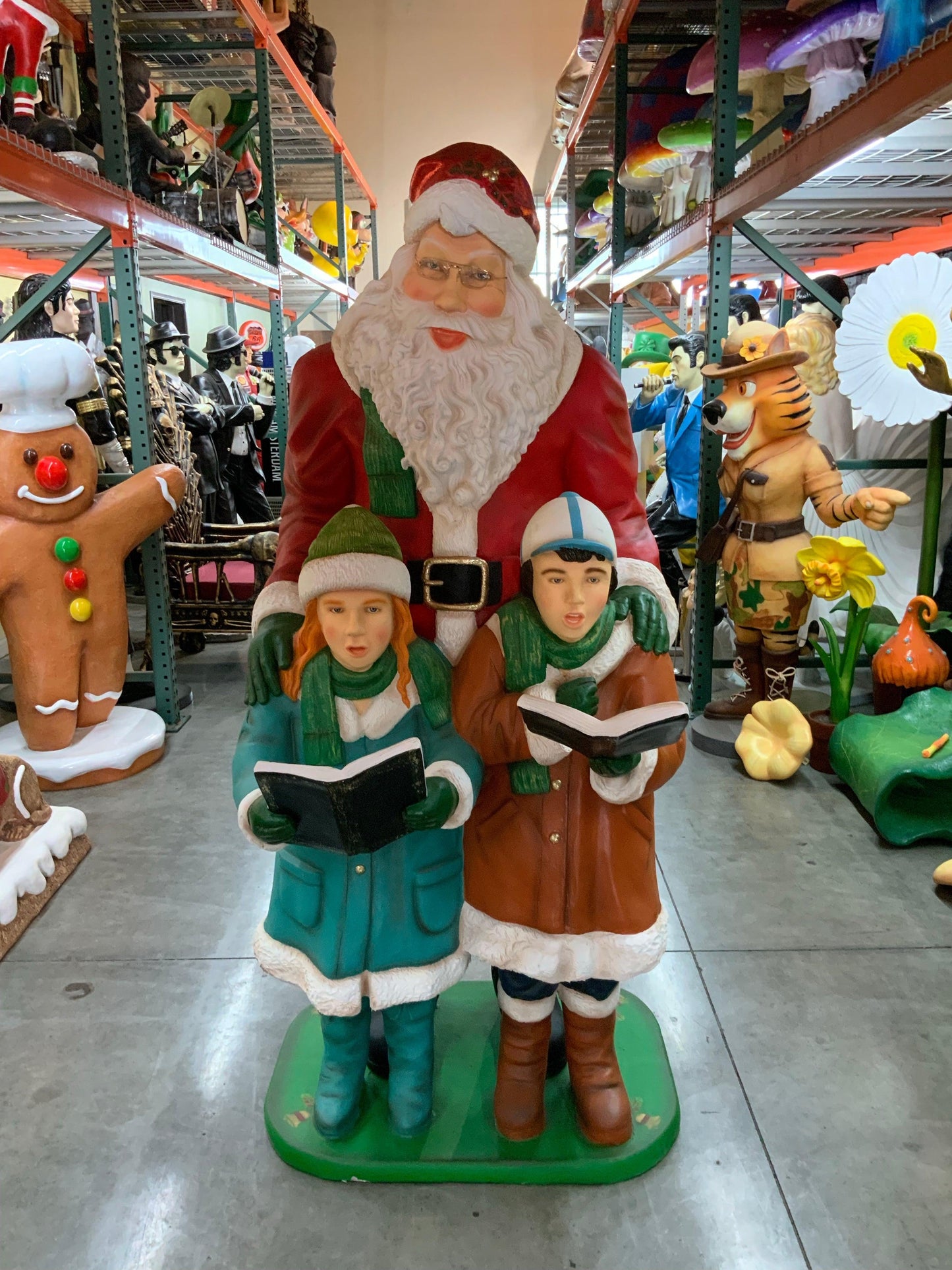 Santa Claus With Children Statue