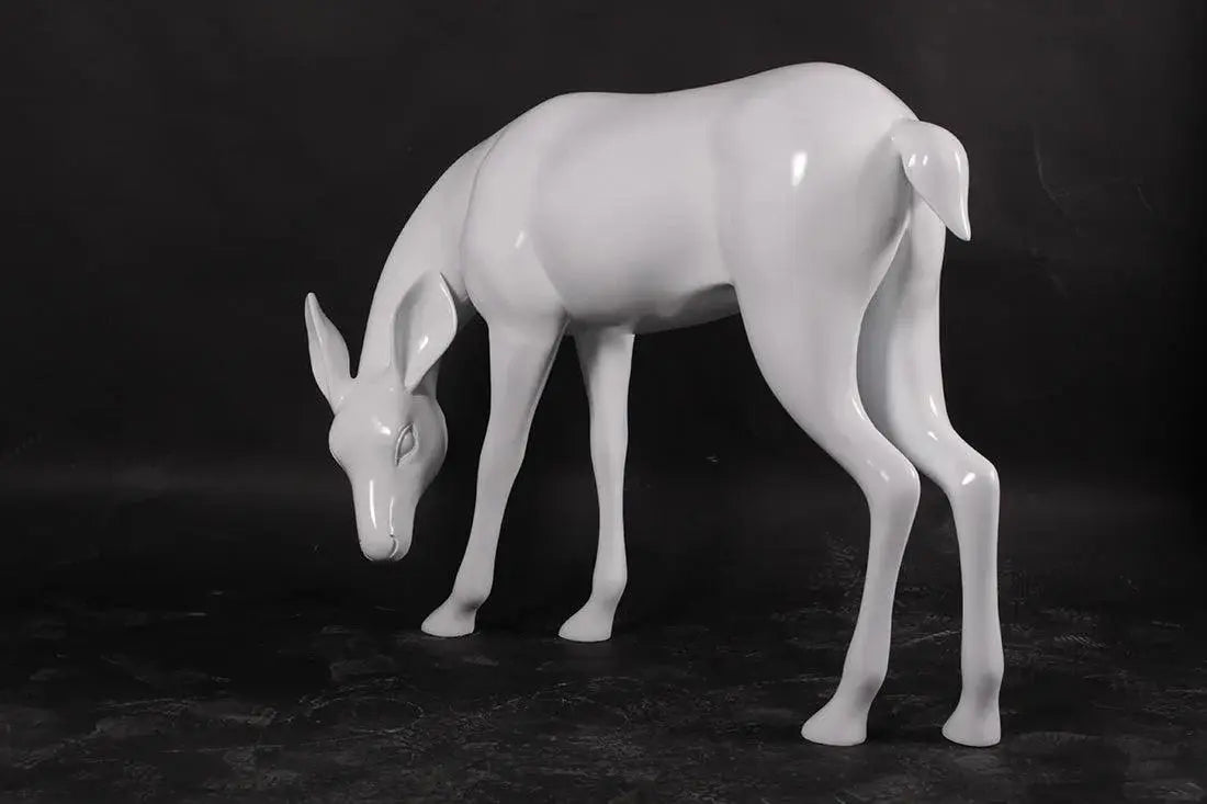 White Reindeer Head Down Statue S0123W-170091W-H