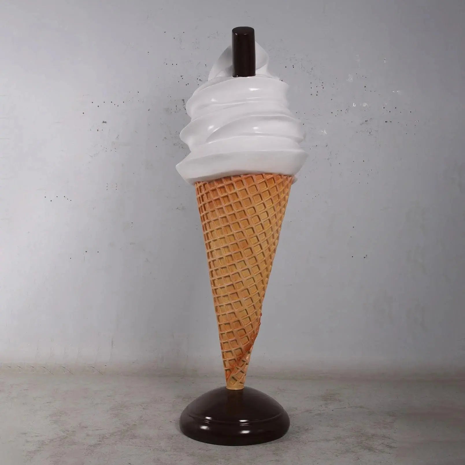 Large Vanilla Soft Serve Ice Cream Statue R0325-180053-H