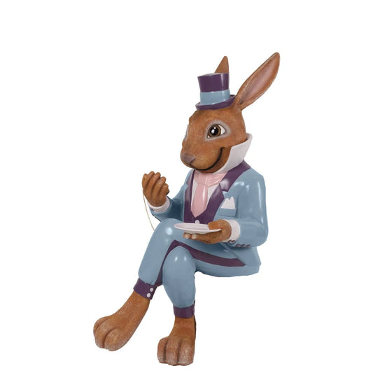 Sitting Mister Rabbit Statue