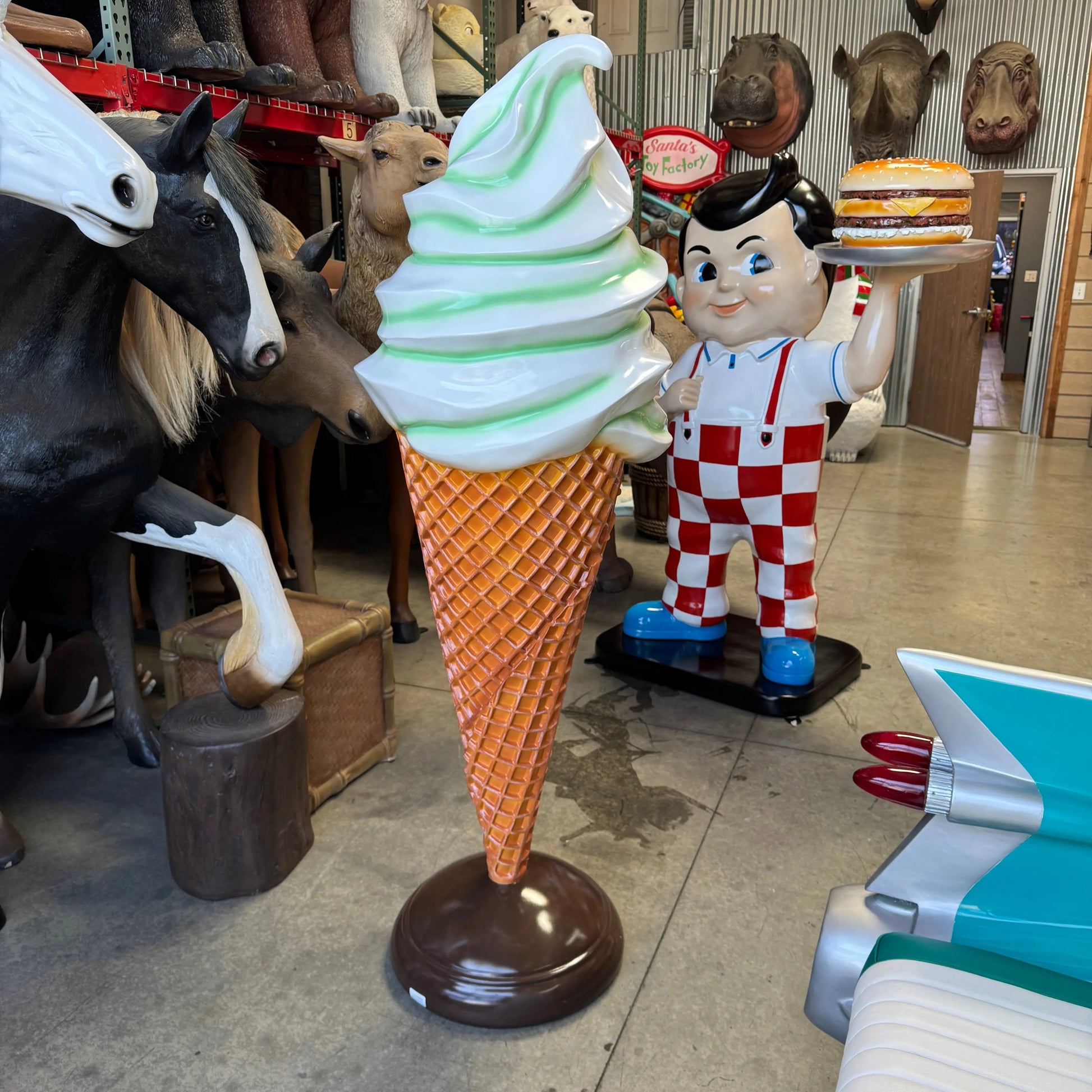 Large Plain Mint Green Soft Serve Ice Cream Statue R0335MG-180159-H