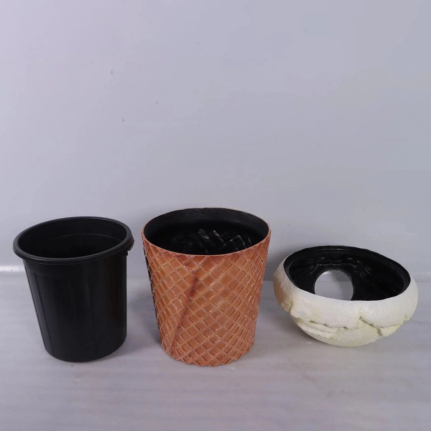 Vanilla Ice Cream Trash Can Statue R0374V-190040-H