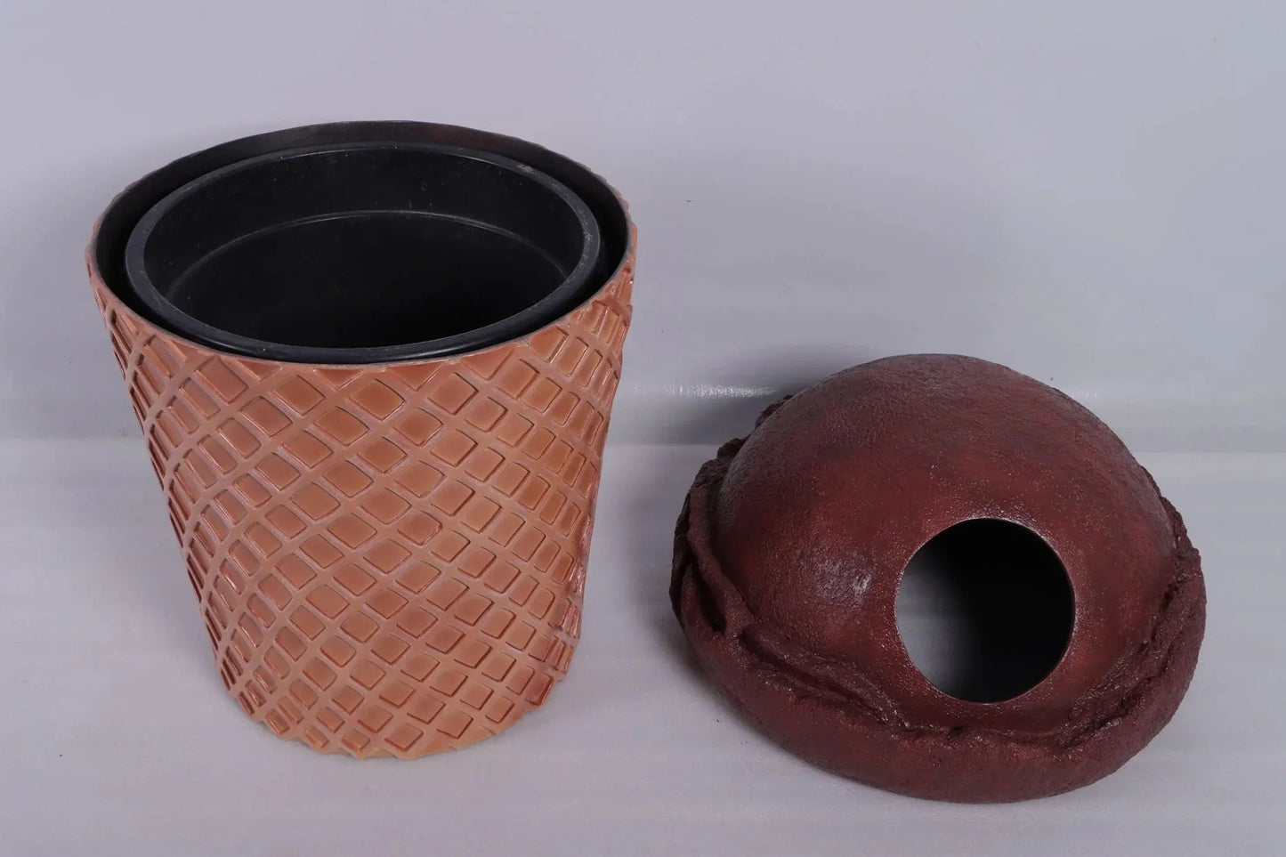Chocolate Ice Cream Trash Can Statue R0374C-190040-H