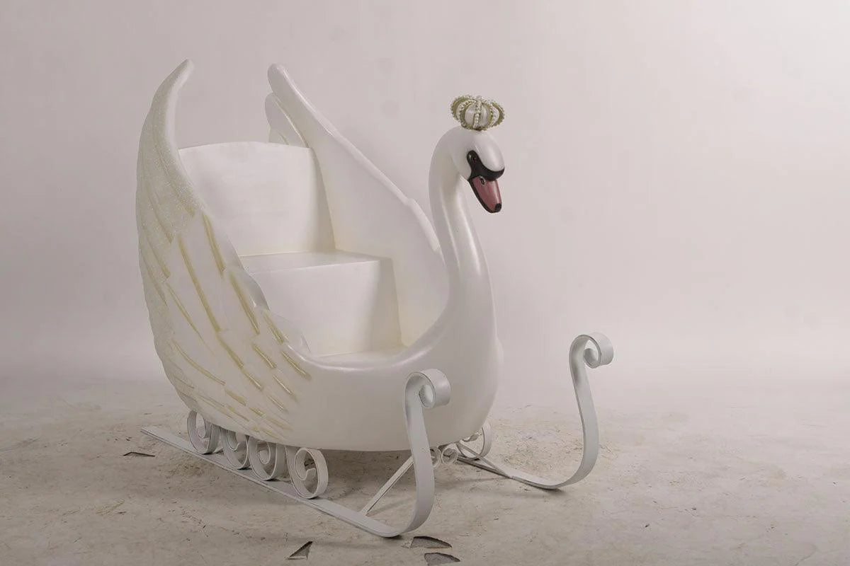 Small Swan Sleigh Statue
