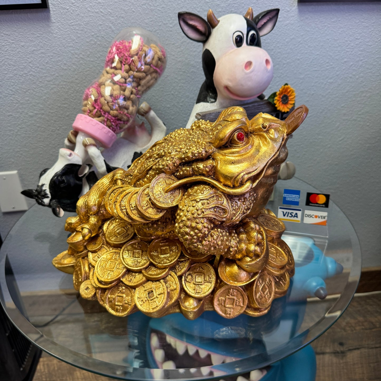Gold Feng Shui Money Frog Statue