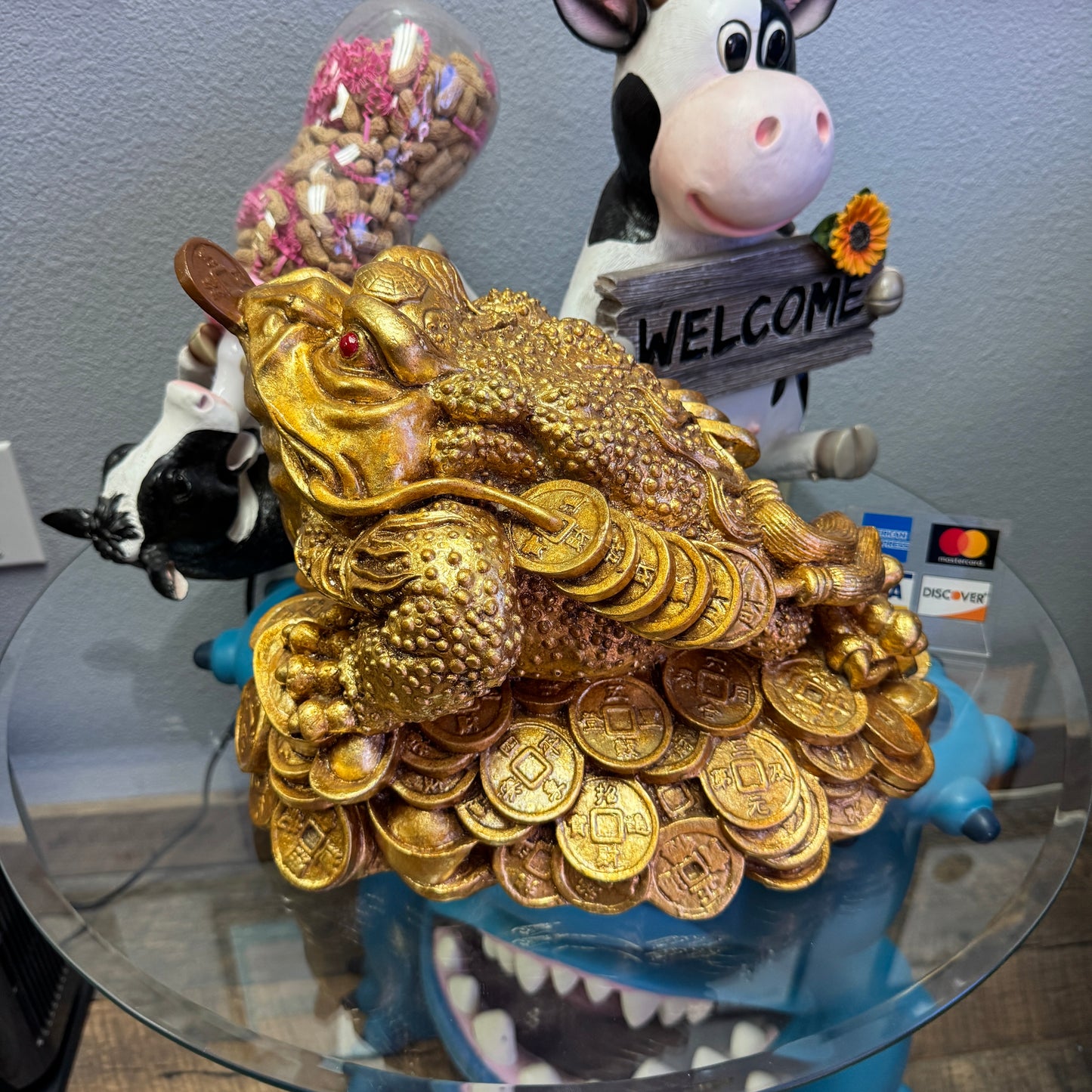 Gold Feng Shui Money Frog Statue