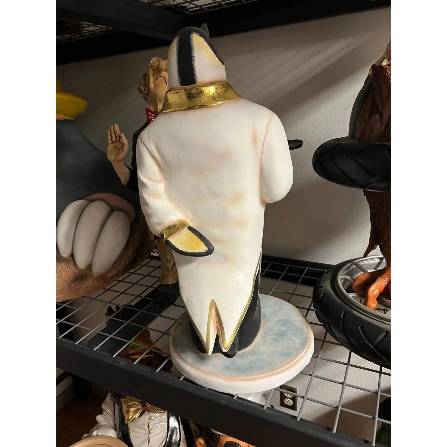 Small Penguin Butler Statue R0230-1947-A