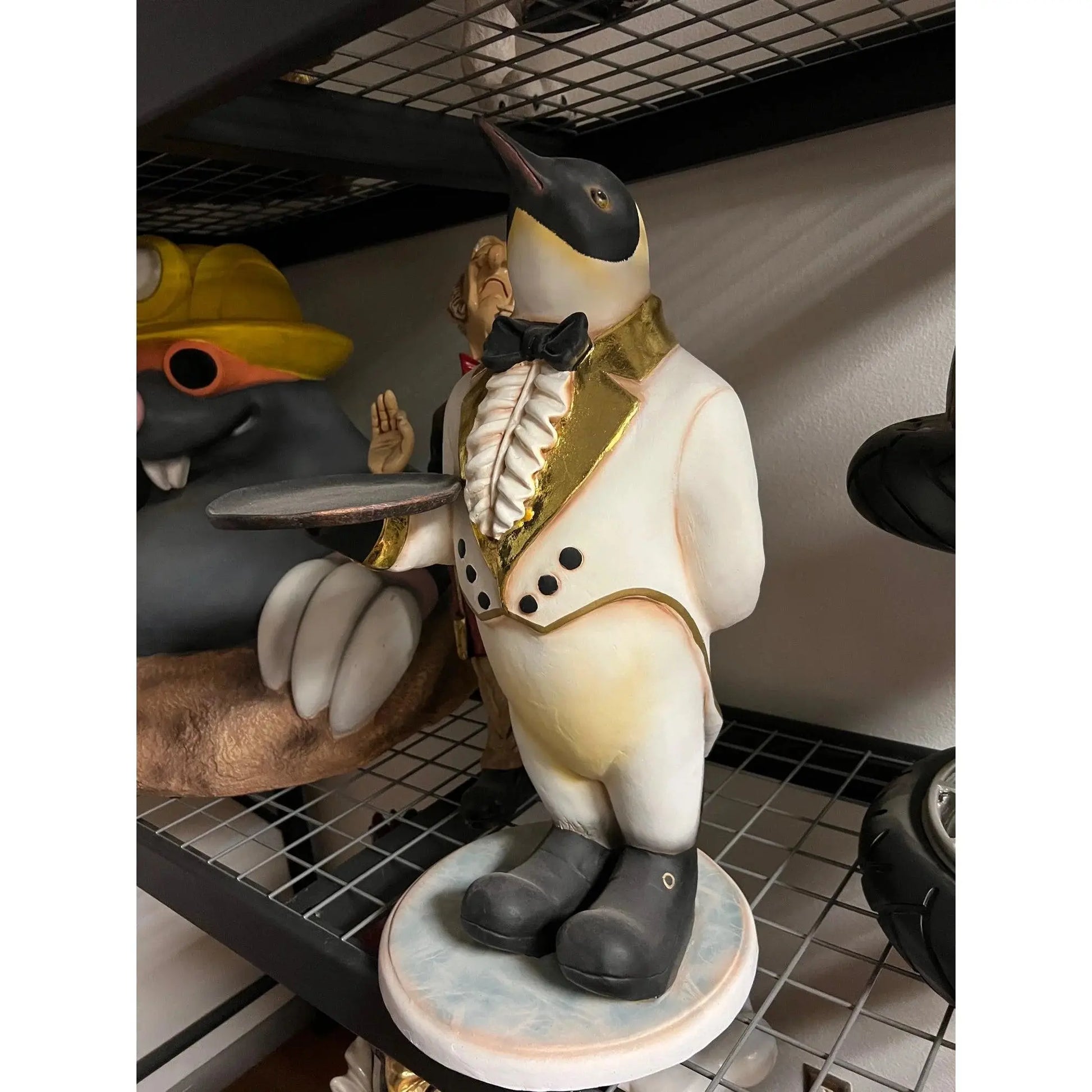 Small Penguin Butler Statue R0230-1947-A