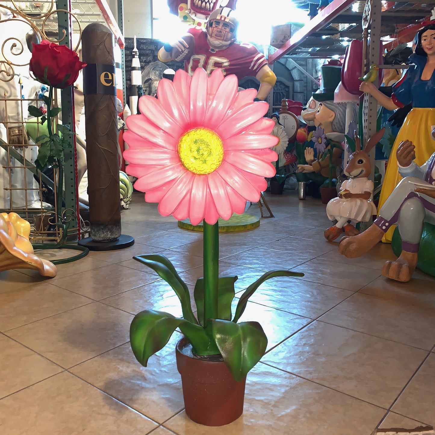Small Pink Daisy Flower Statue