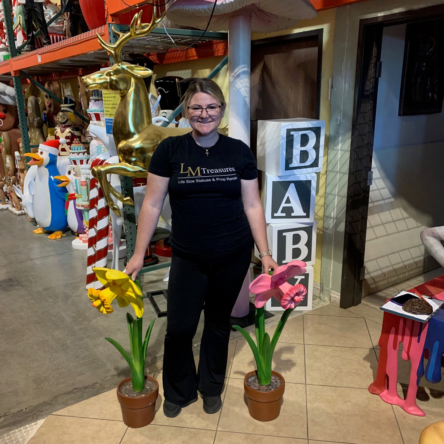 Small Narcis Flower Statue