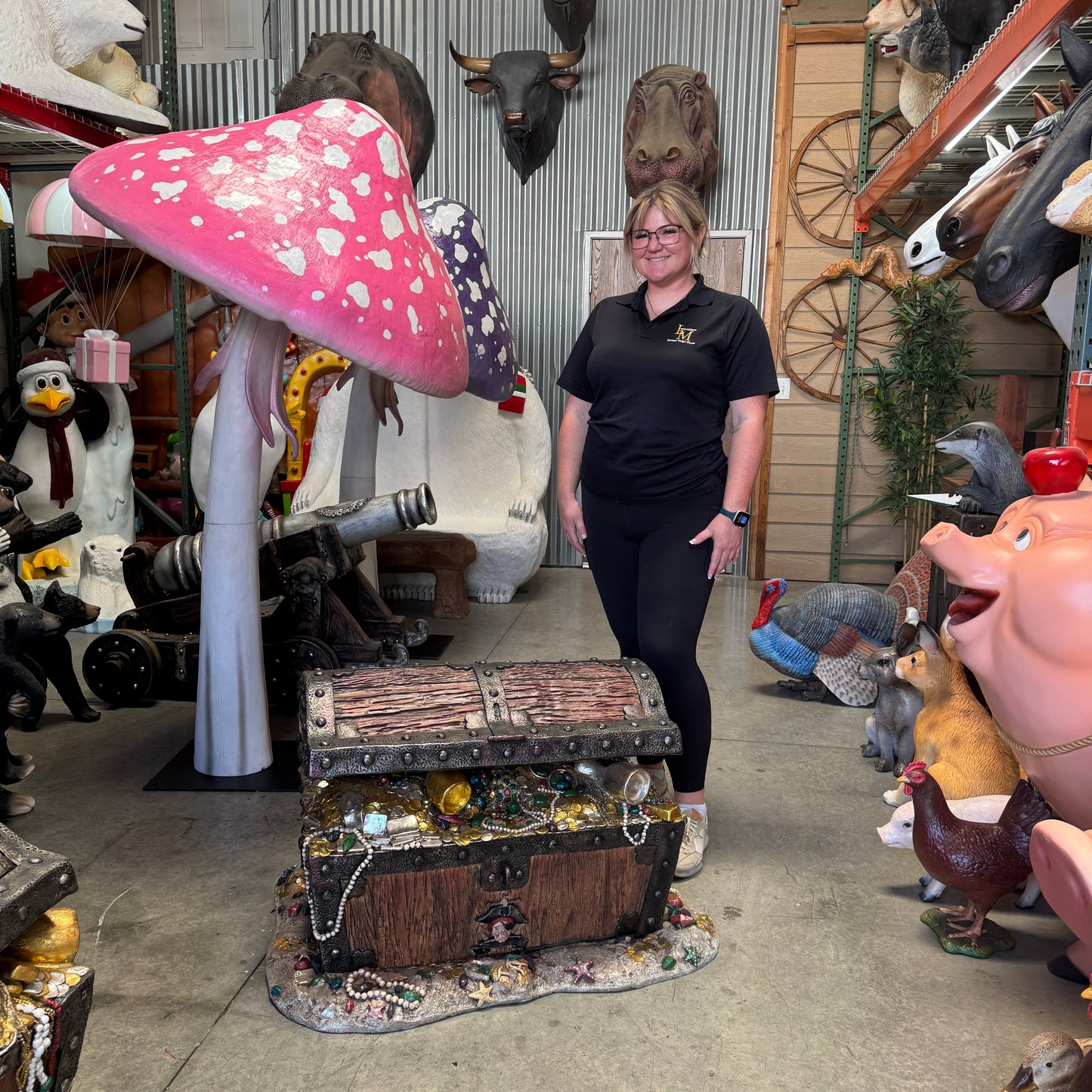 Treasure Chest Pirate's Coffer Statue