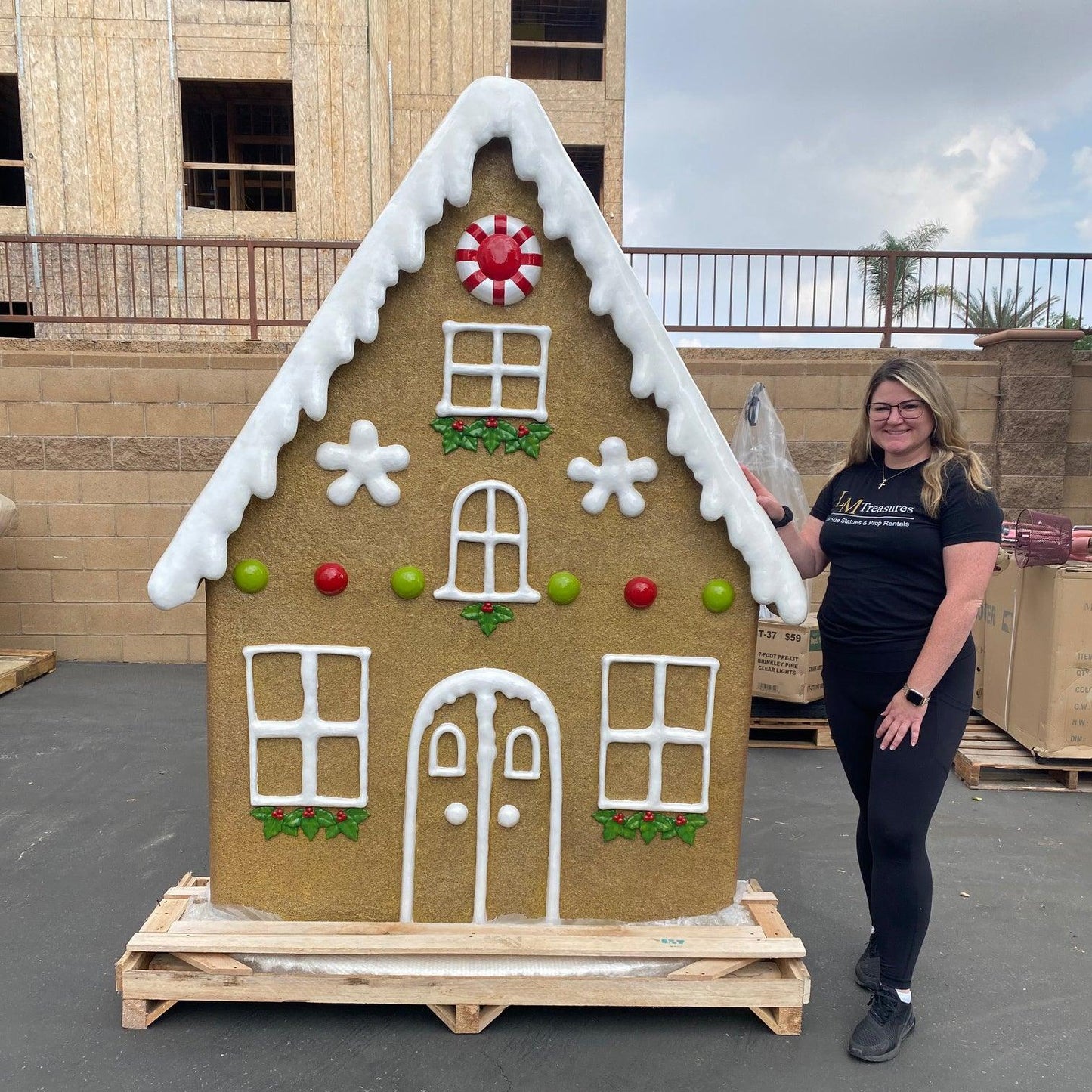 Gingerbread Cookie House Statue