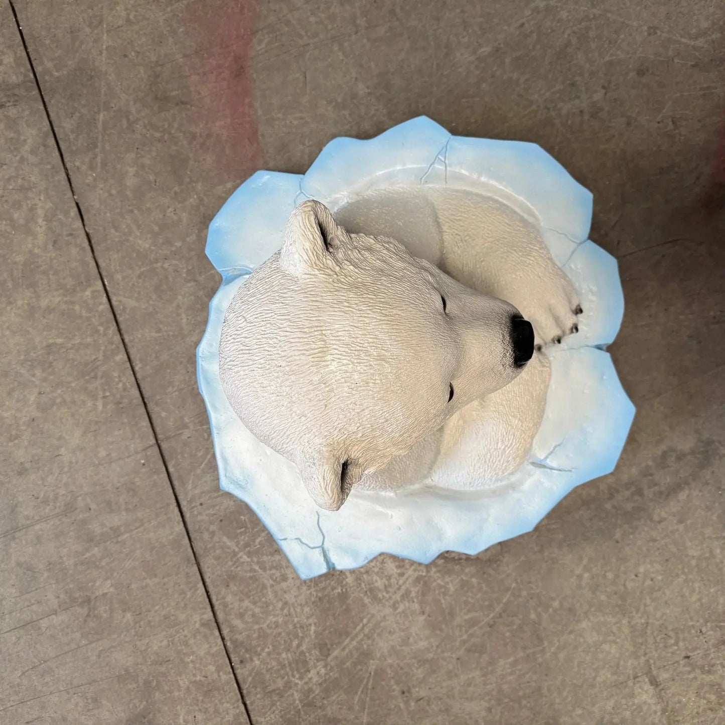 Peeking Baby Polar Bear Statue A0276-240159-H