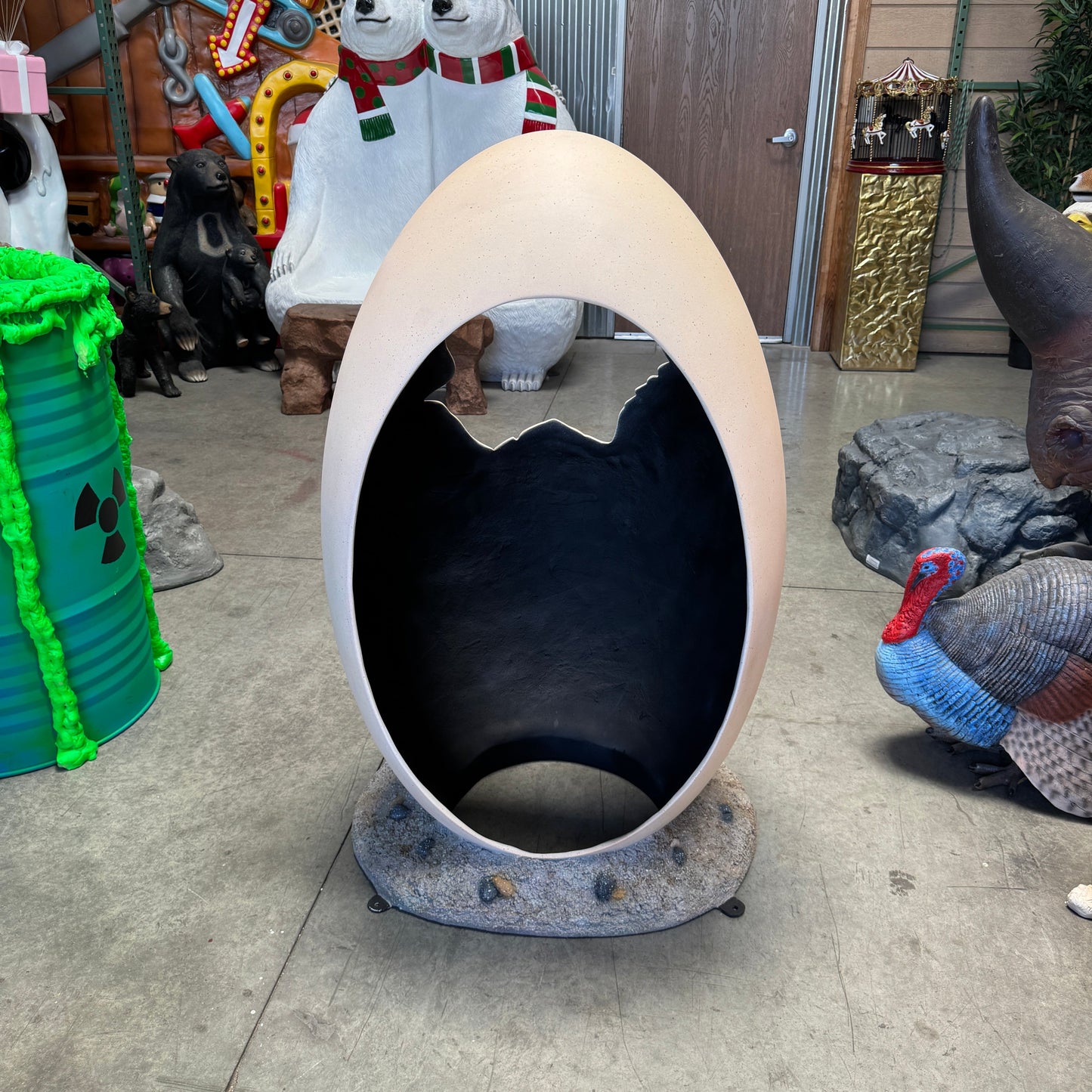 Small Dinosaur Egg Photo Op Statue A0888-250044-H