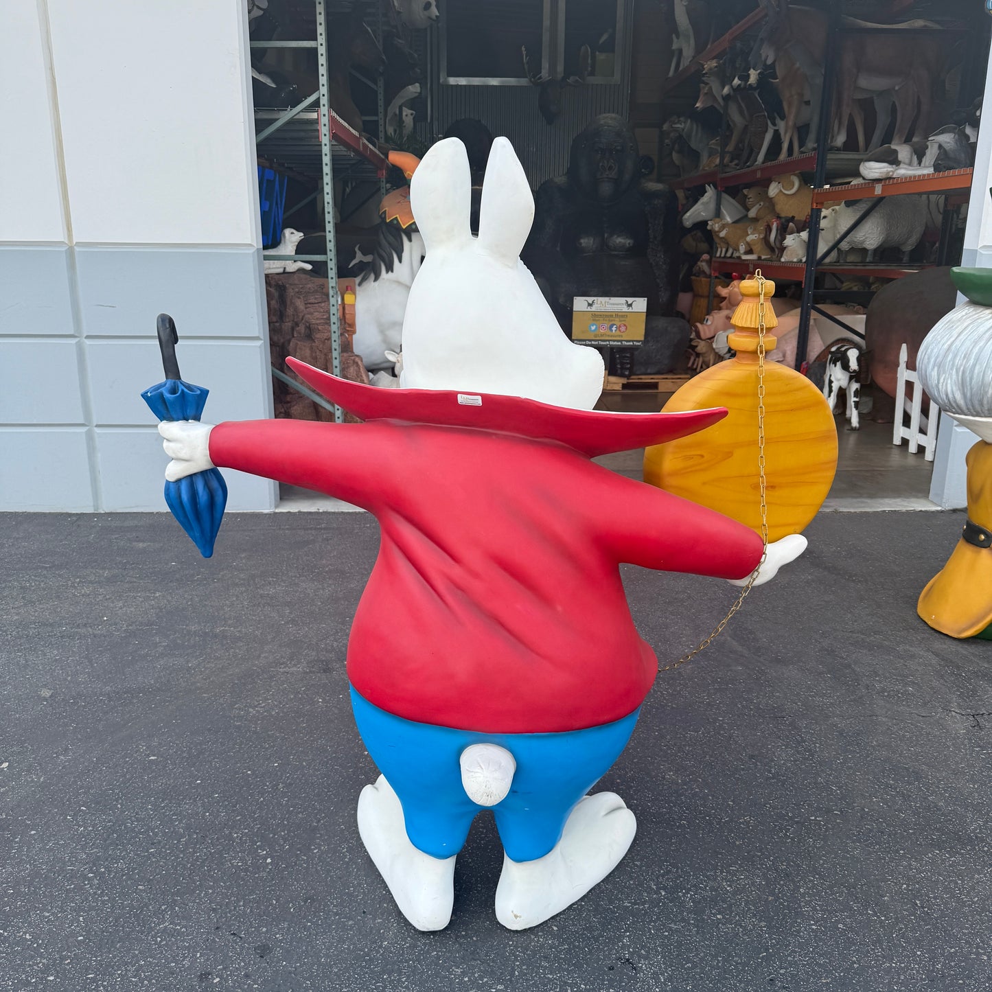 Large Nivens the Rabbit Statue