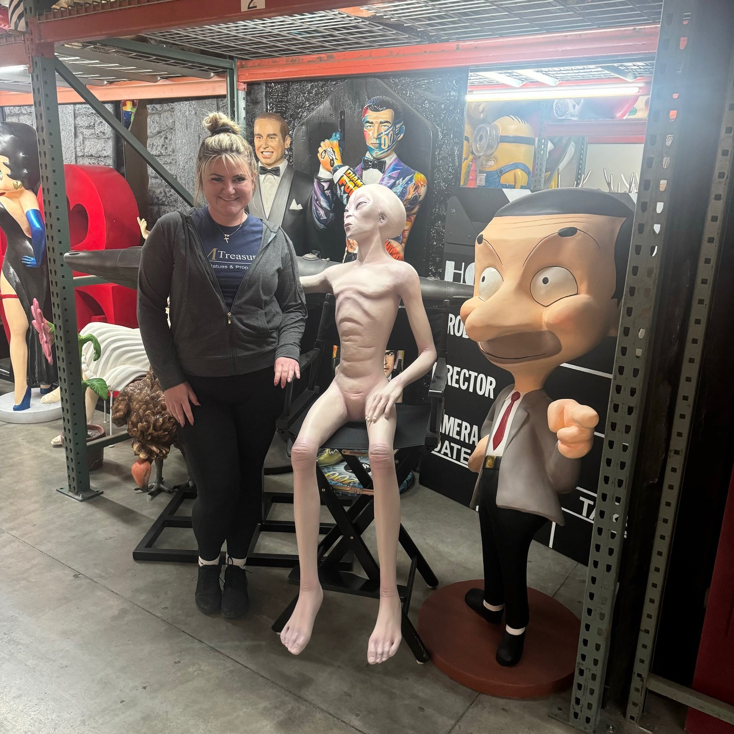 Alien Sitting No Bench Life Size Statue