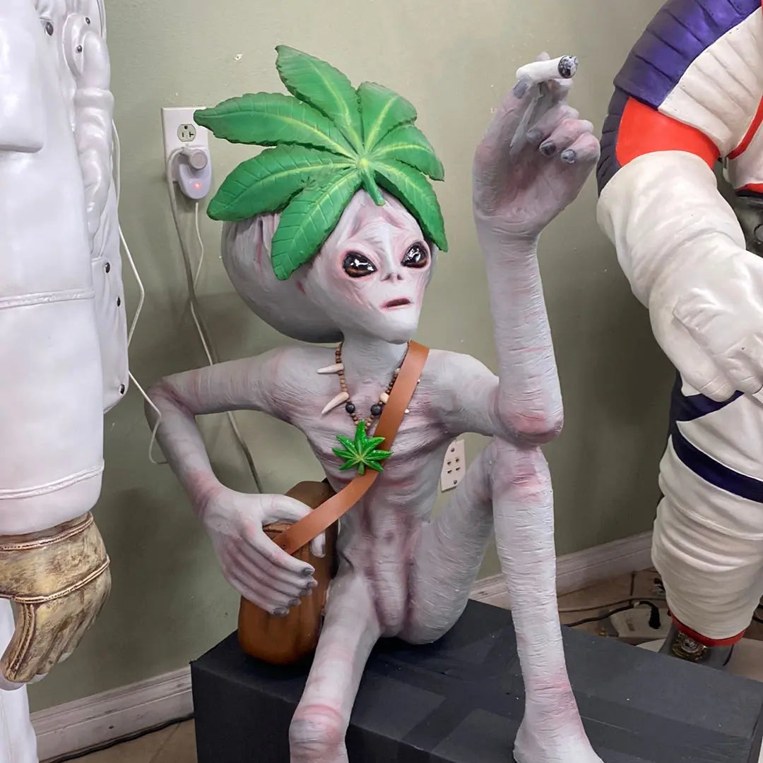 Sitting Leaf Alien With Cigar Life Size Statue LS403-3522-A