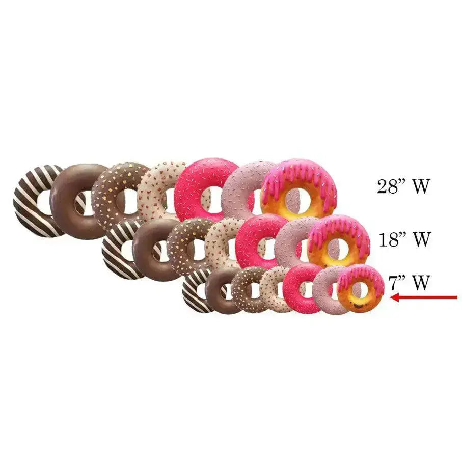 Small Vanilla Donut With Nuts Statue R0382SM-3615C-A