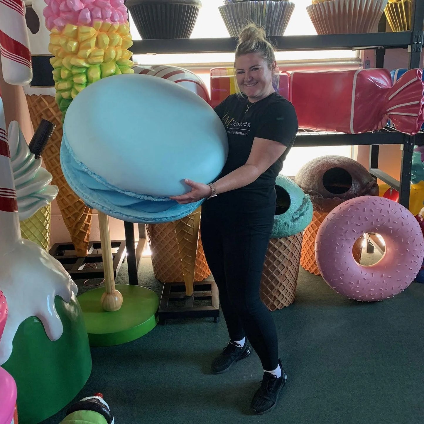 Large Blue Macaroon Statue