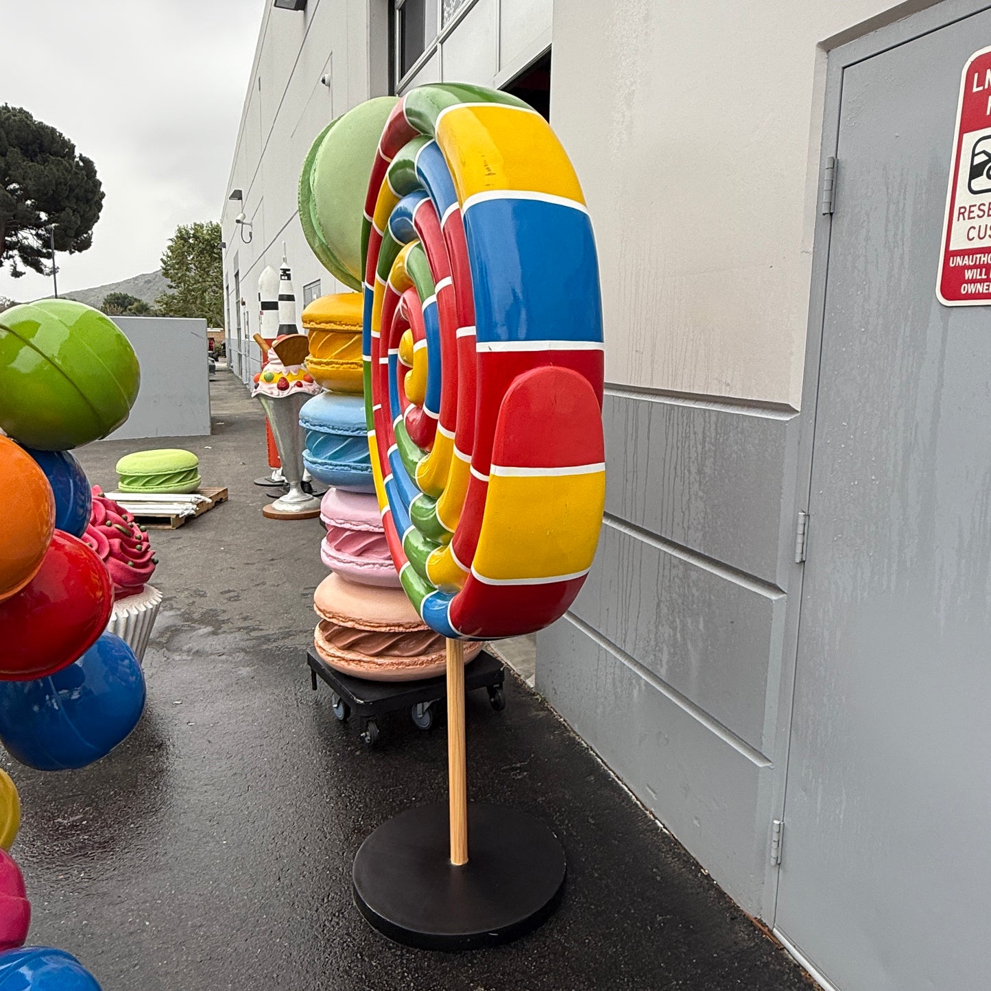 Large Rainbow Twirl Lollipop Statue