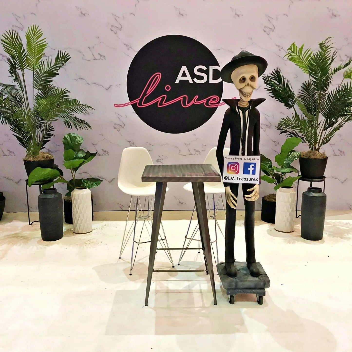 Skeleton Husband Statue S0103-C164-PT