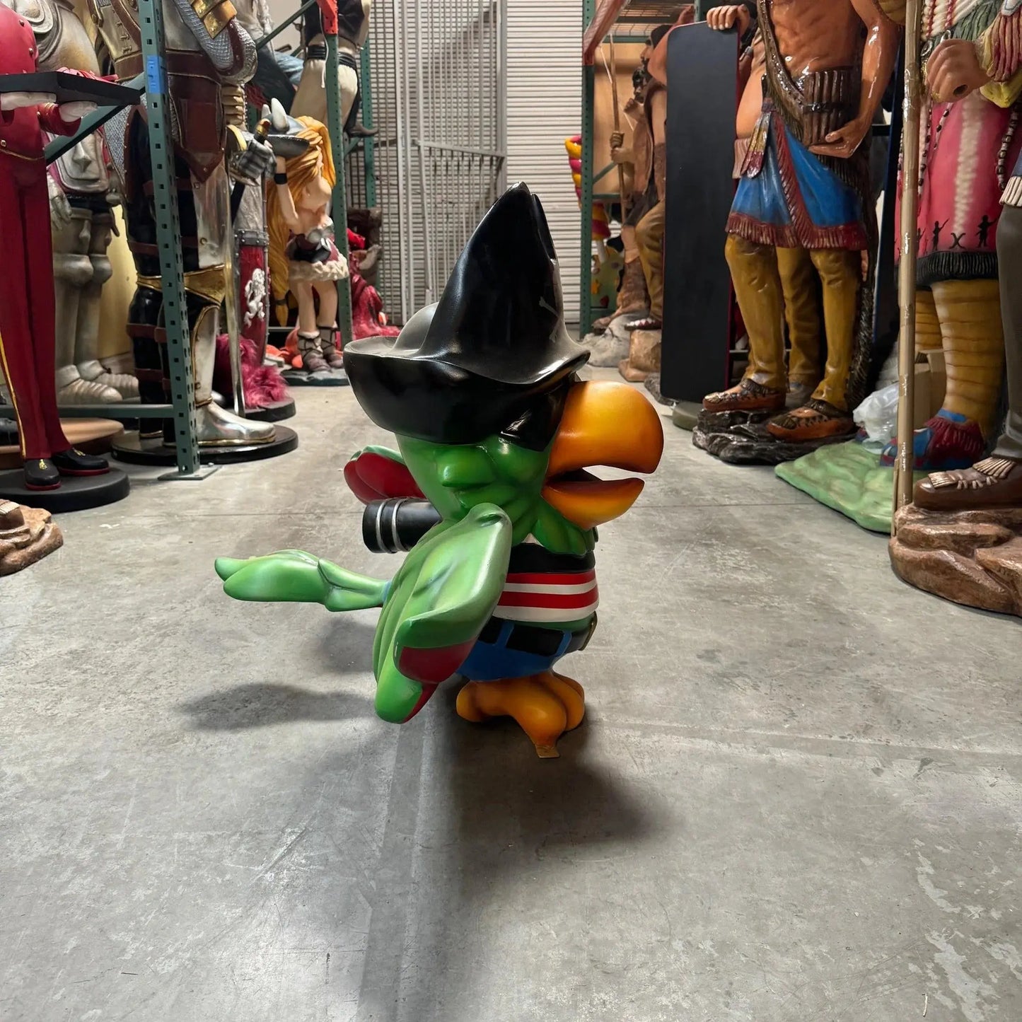 Comic Green Pirate Parrot Statue A0707-6015-T