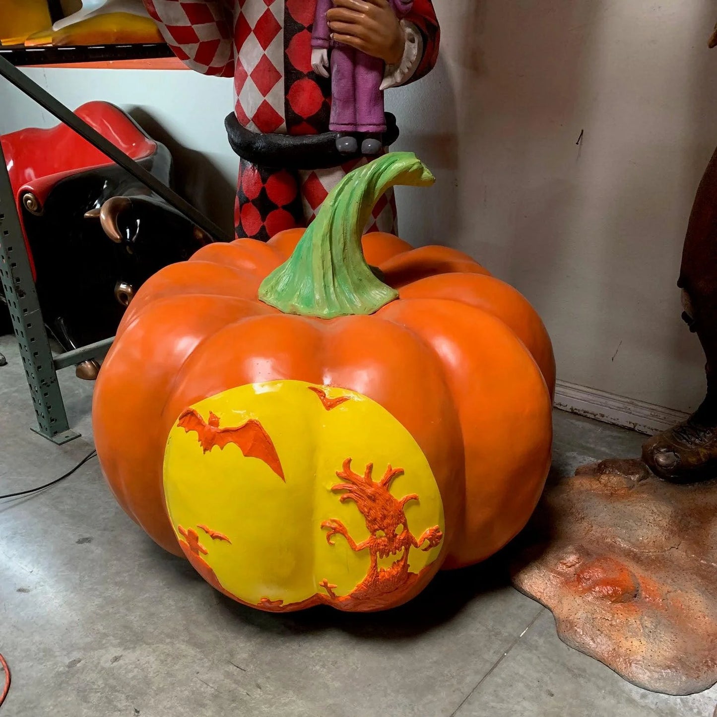 Graveyard Pumpkin Lantern Statue