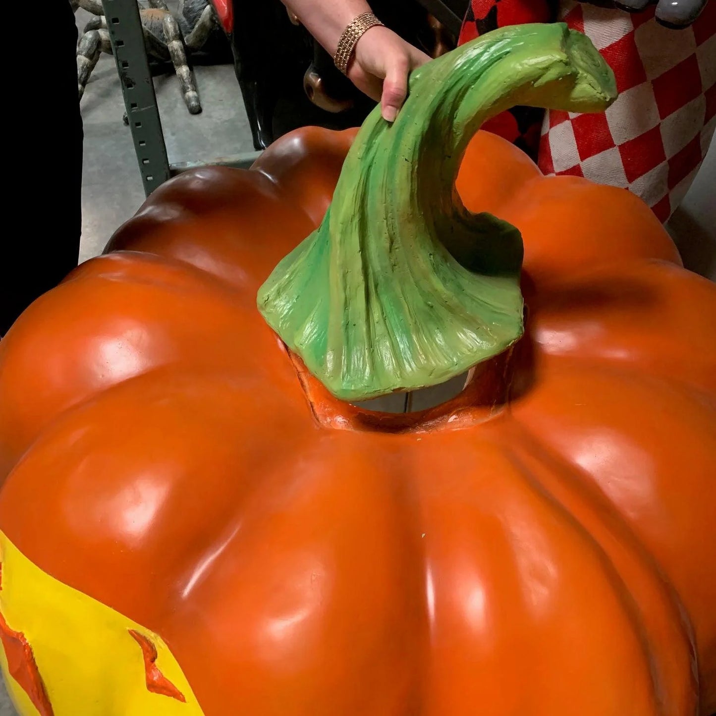 Graveyard Pumpkin Lantern Statue