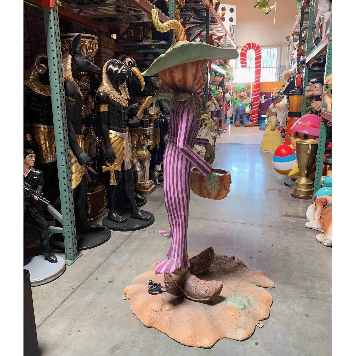 Mr Spooky Head Statue