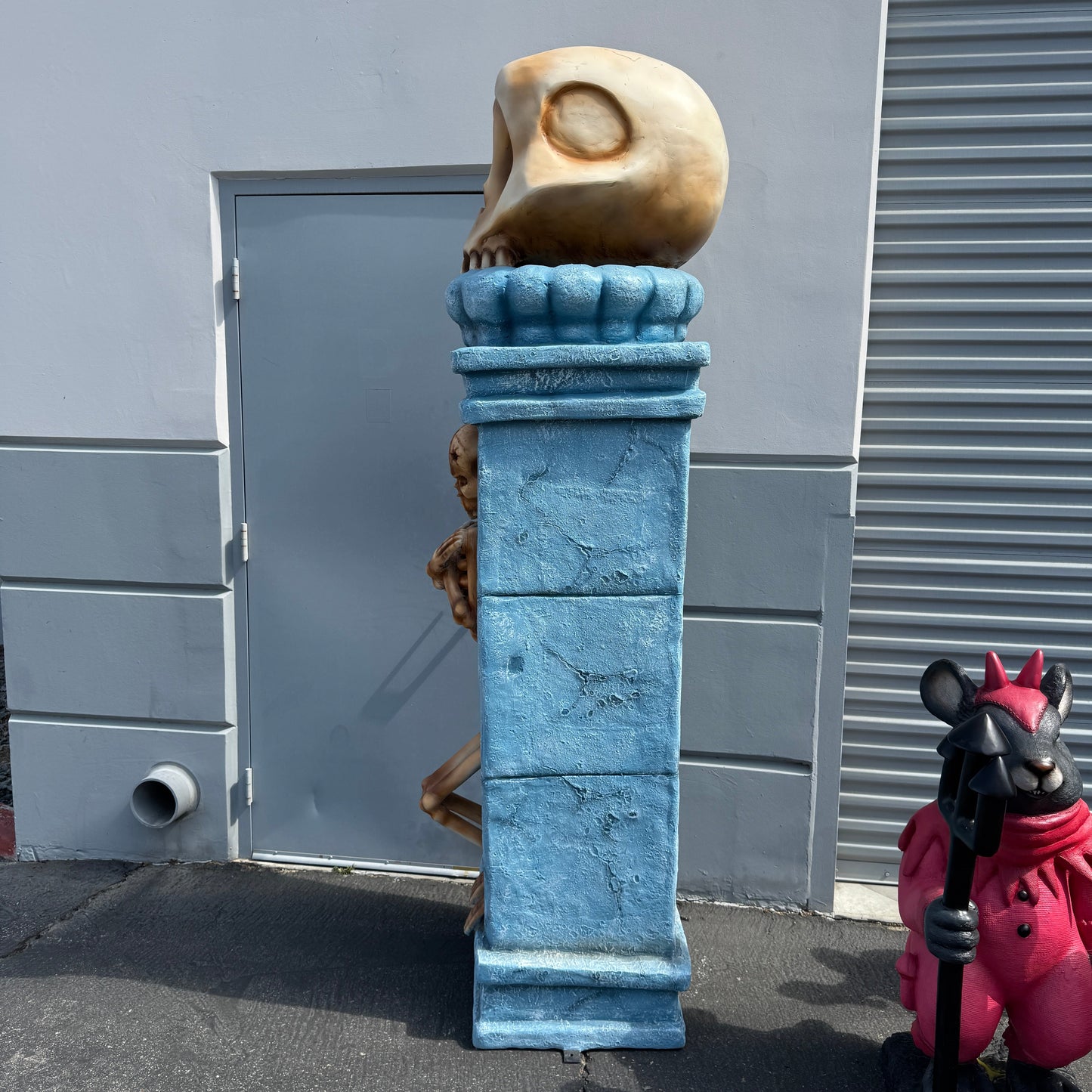 Skeleton Pillar Statue S0313-6297-T