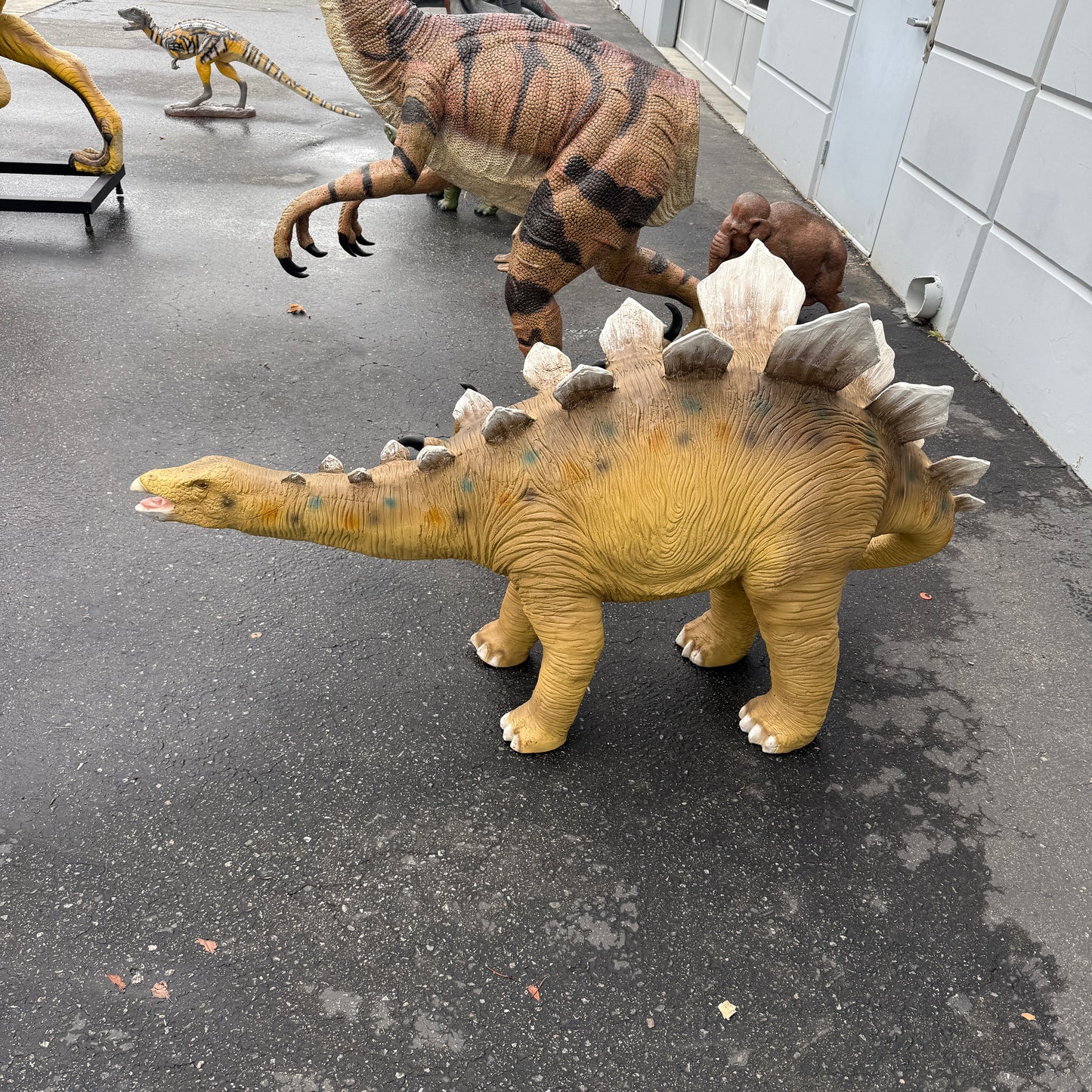 Small Stegosaurus Dinosaur Statue