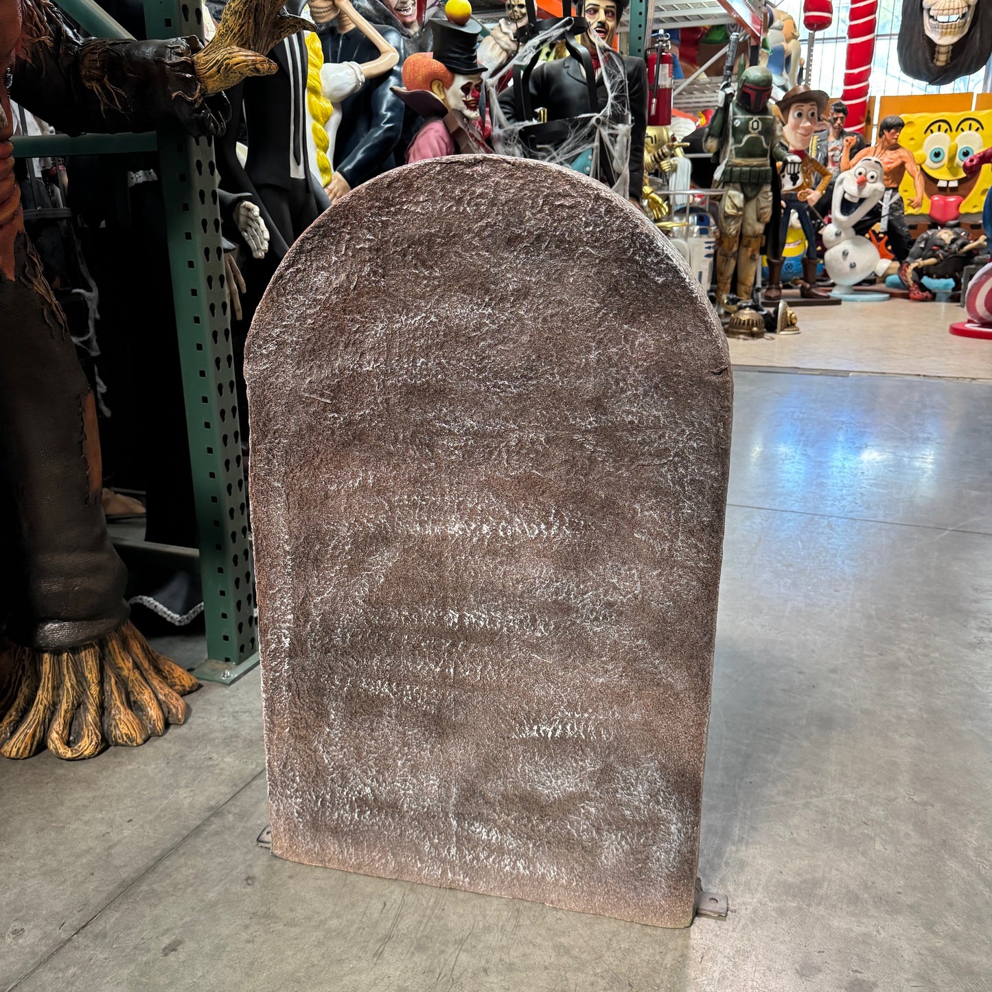 Gravestone With Skull Statue