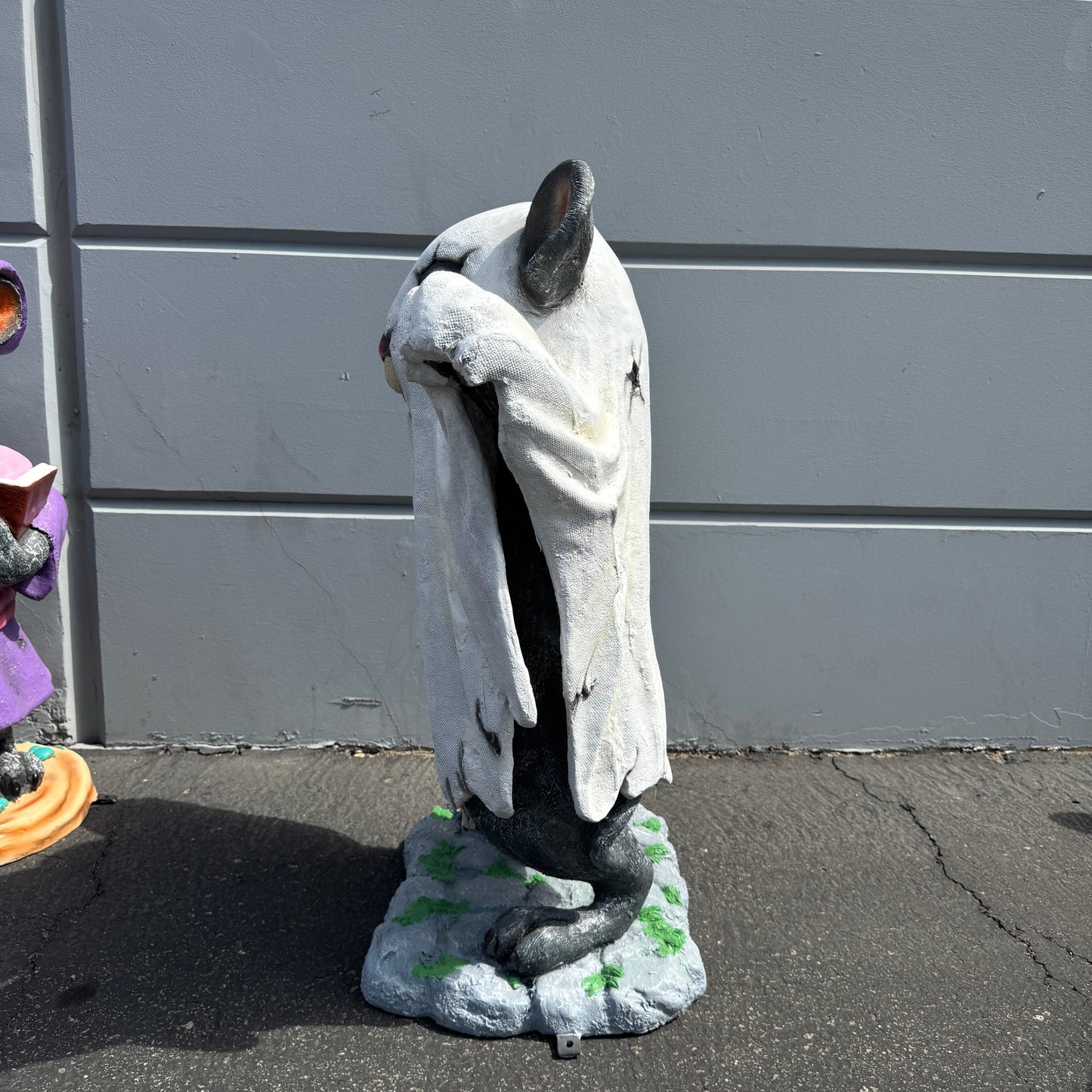 Ghost Mouse Halloween Statue S0302G-7021-T