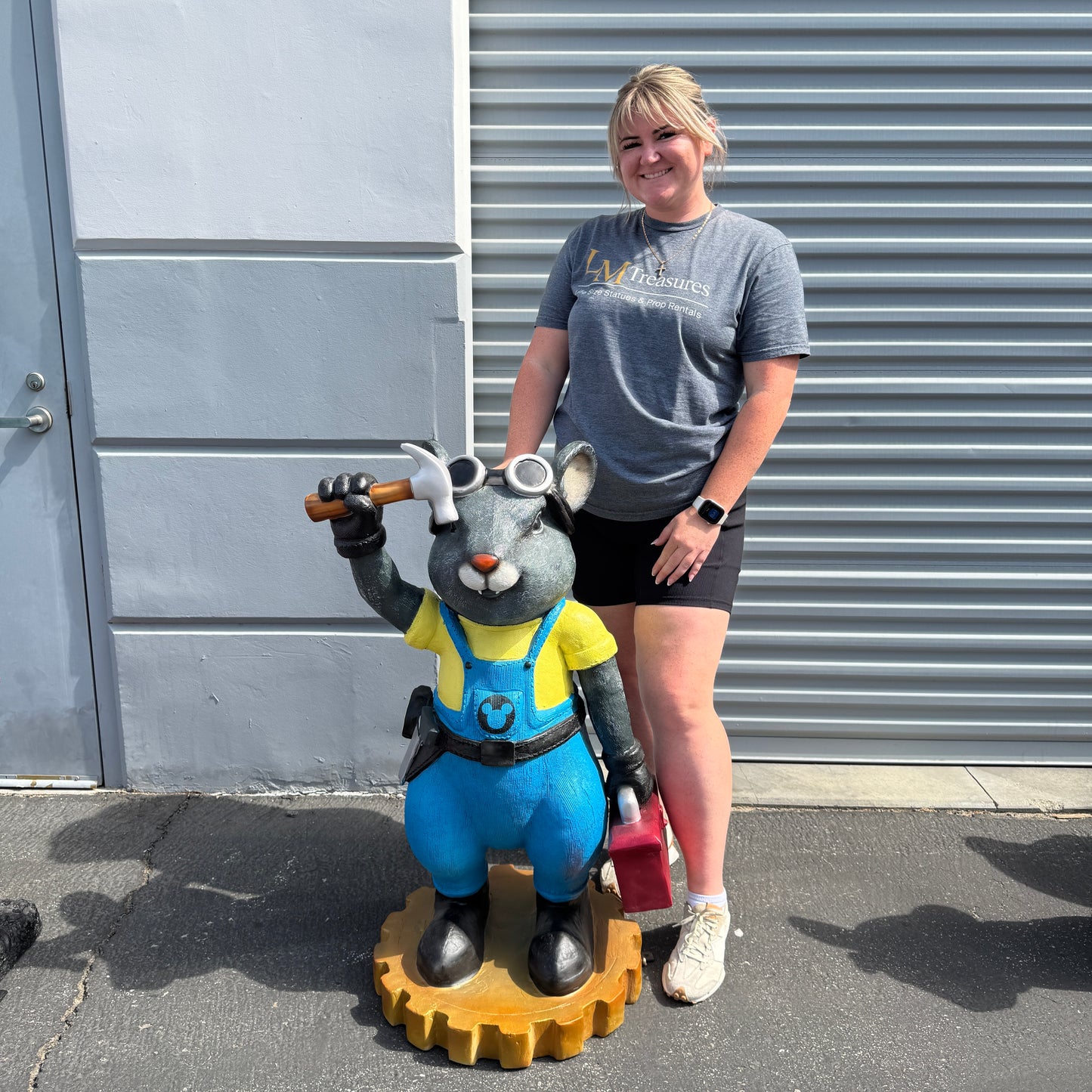 Carpenter Minion Mouse Halloween Statue