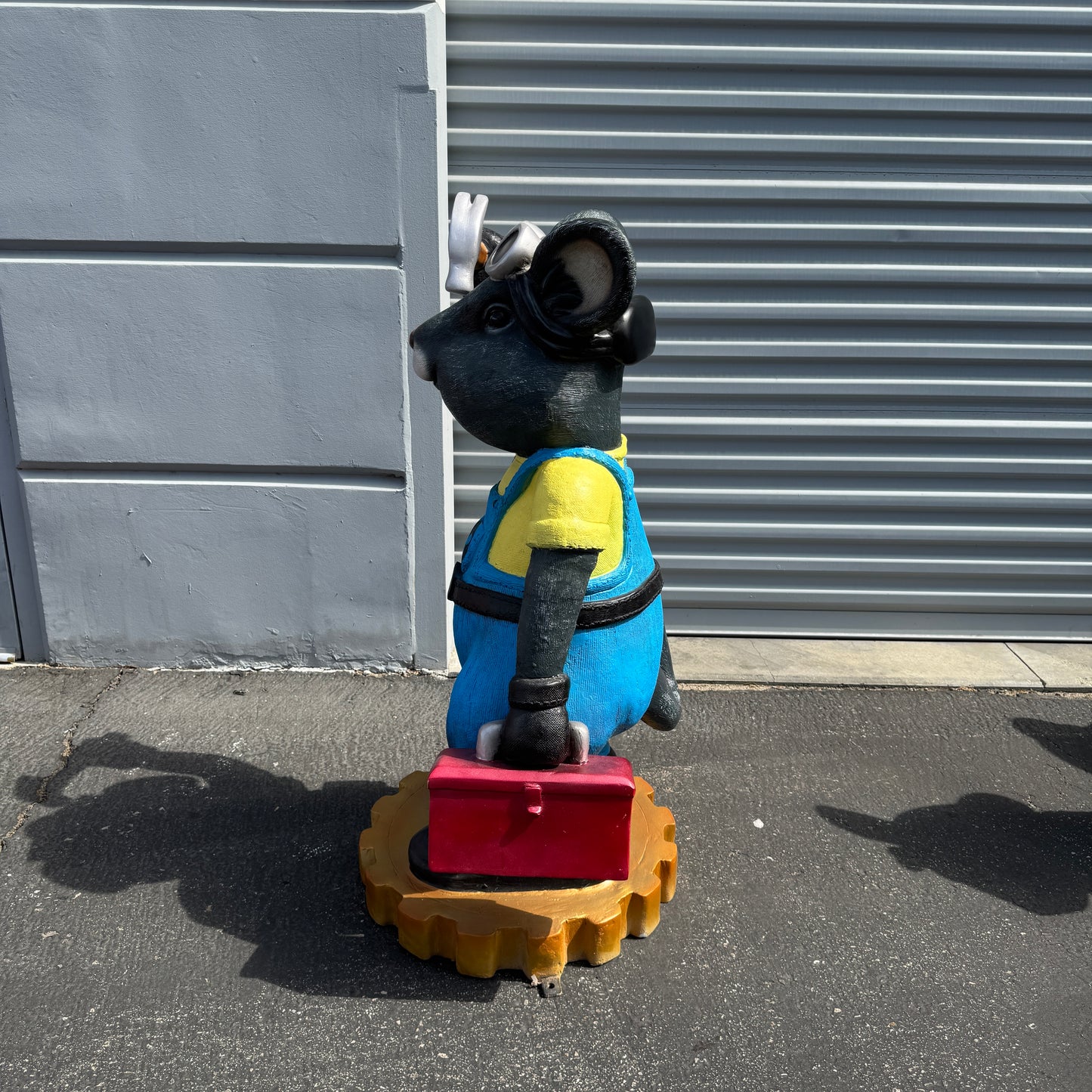 Carpenter Minion Mouse Halloween Statue