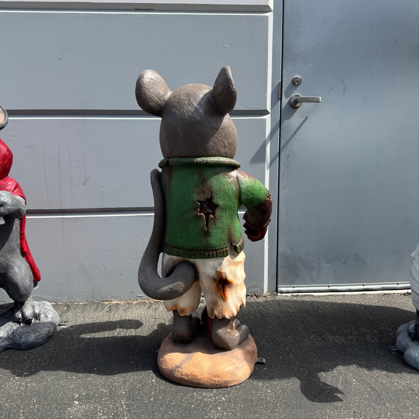Undead Zombie Mouse Halloween Statue