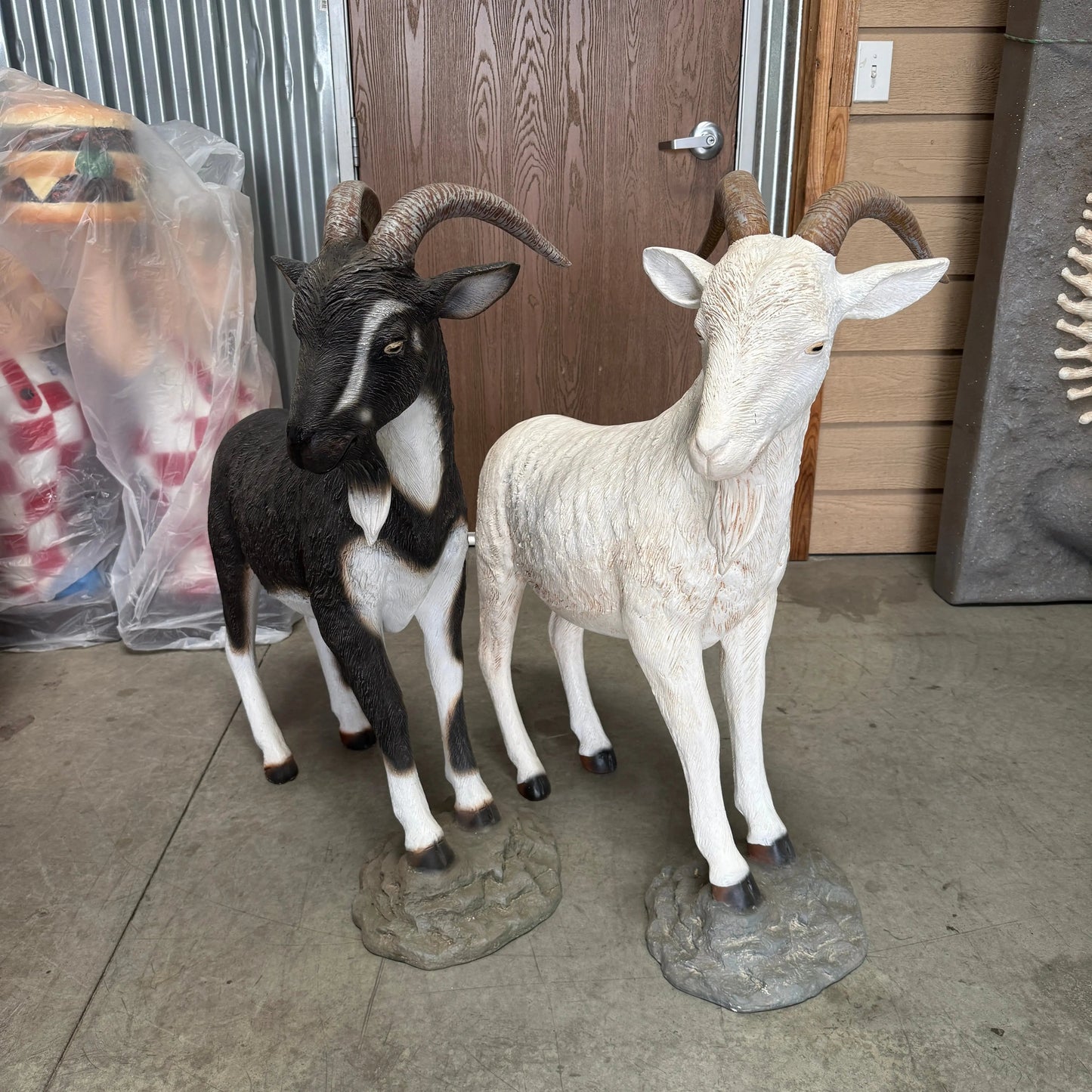 Black Billy Goat Statue A0333-130013-H